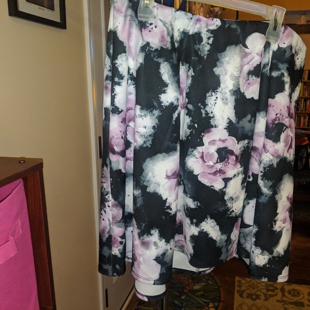 Torrid skirt